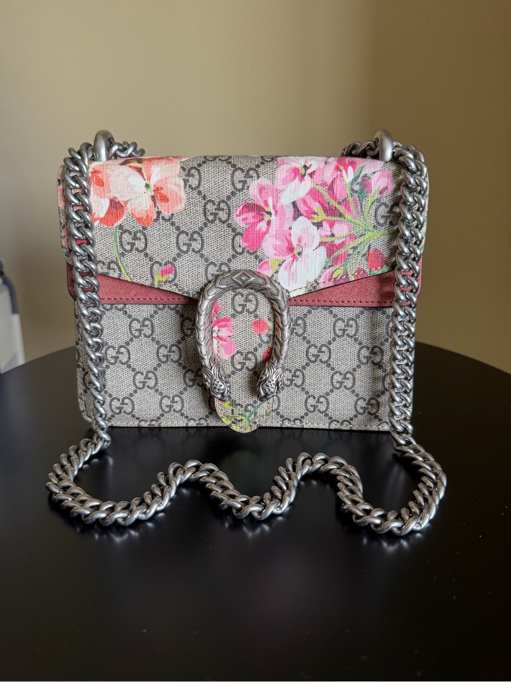 Gucci Gg Supreme Blooms Dionysus Shoulder Bag